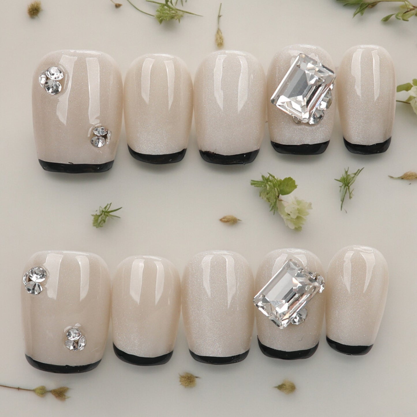 Pearl Chic