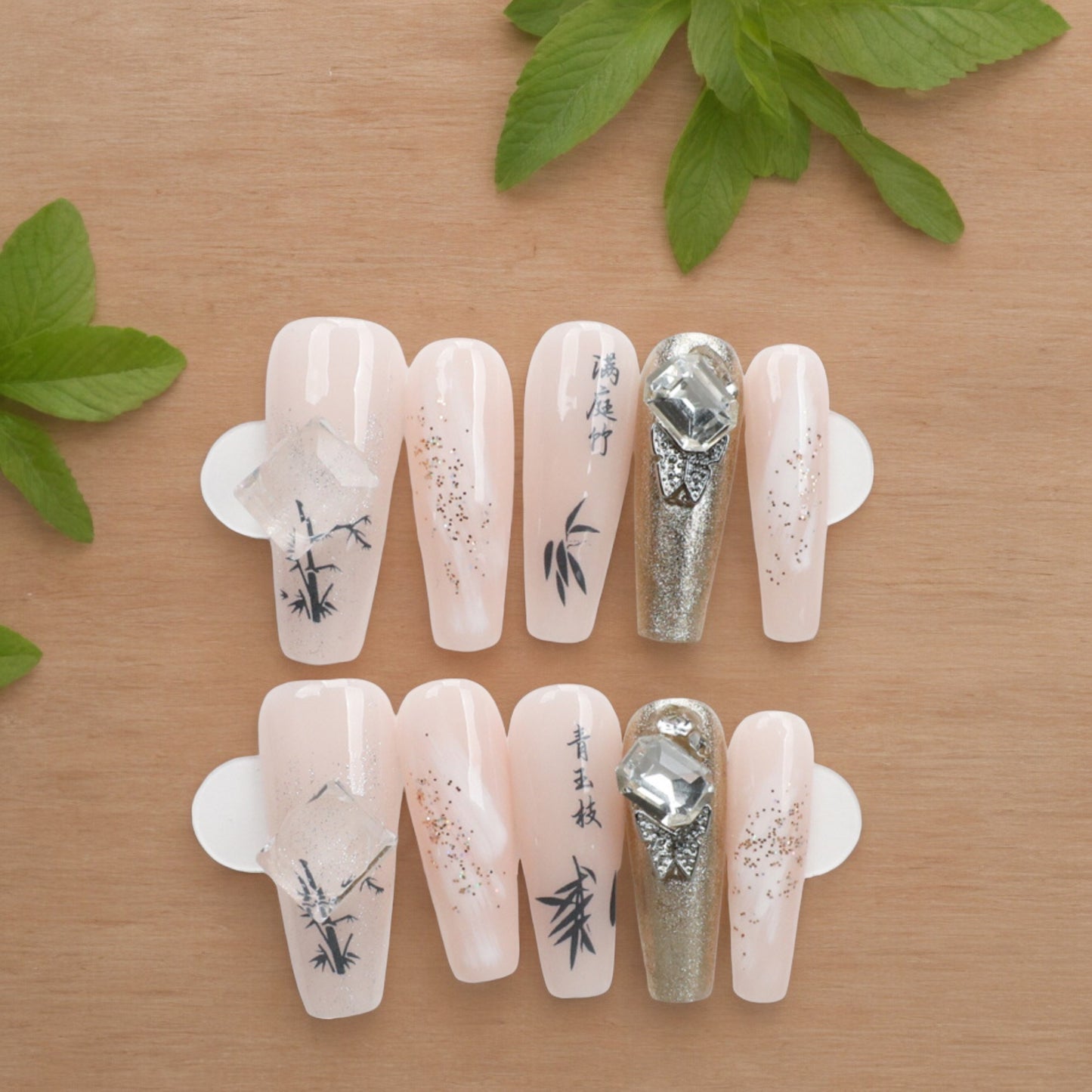 Oriental Glitter