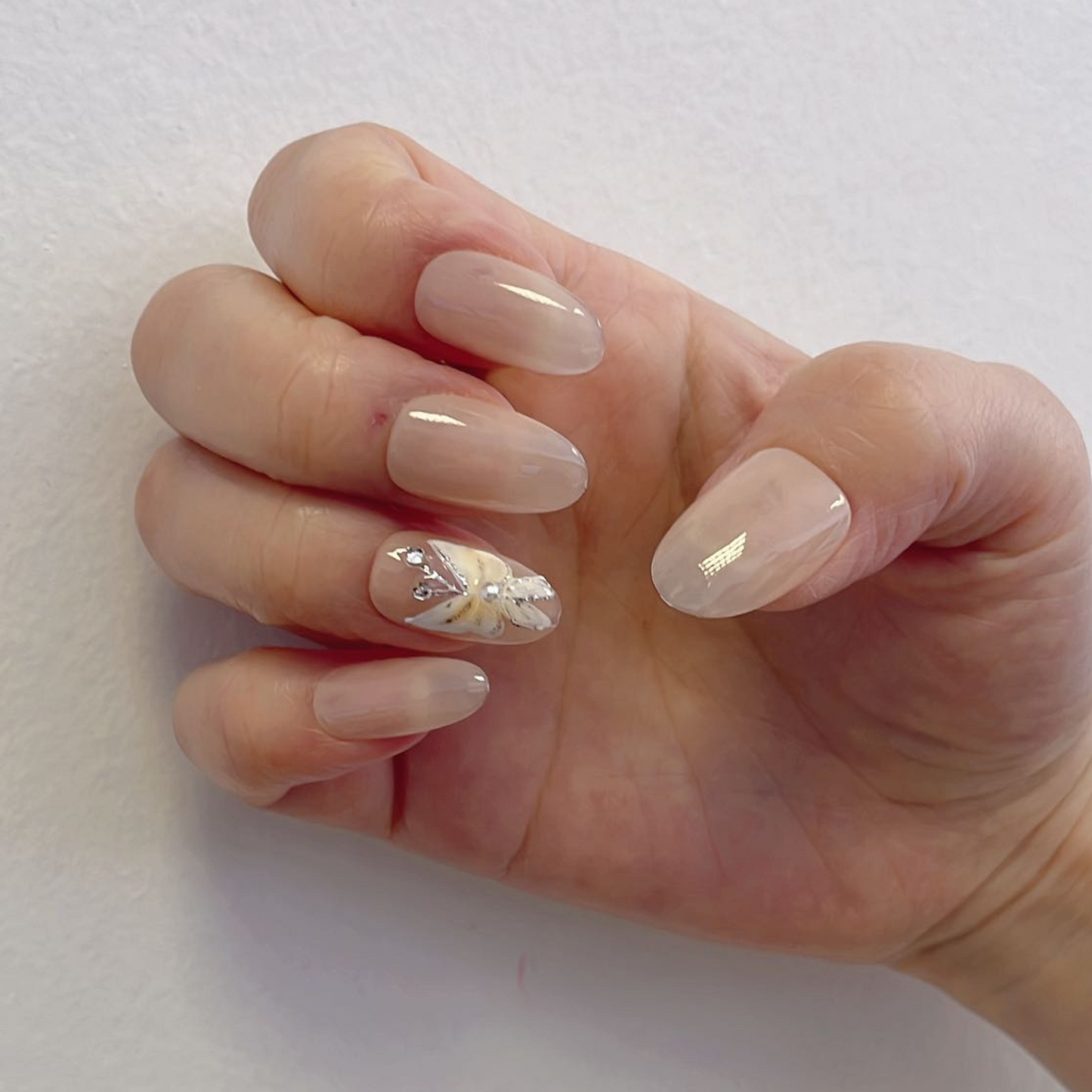 Classy Cream