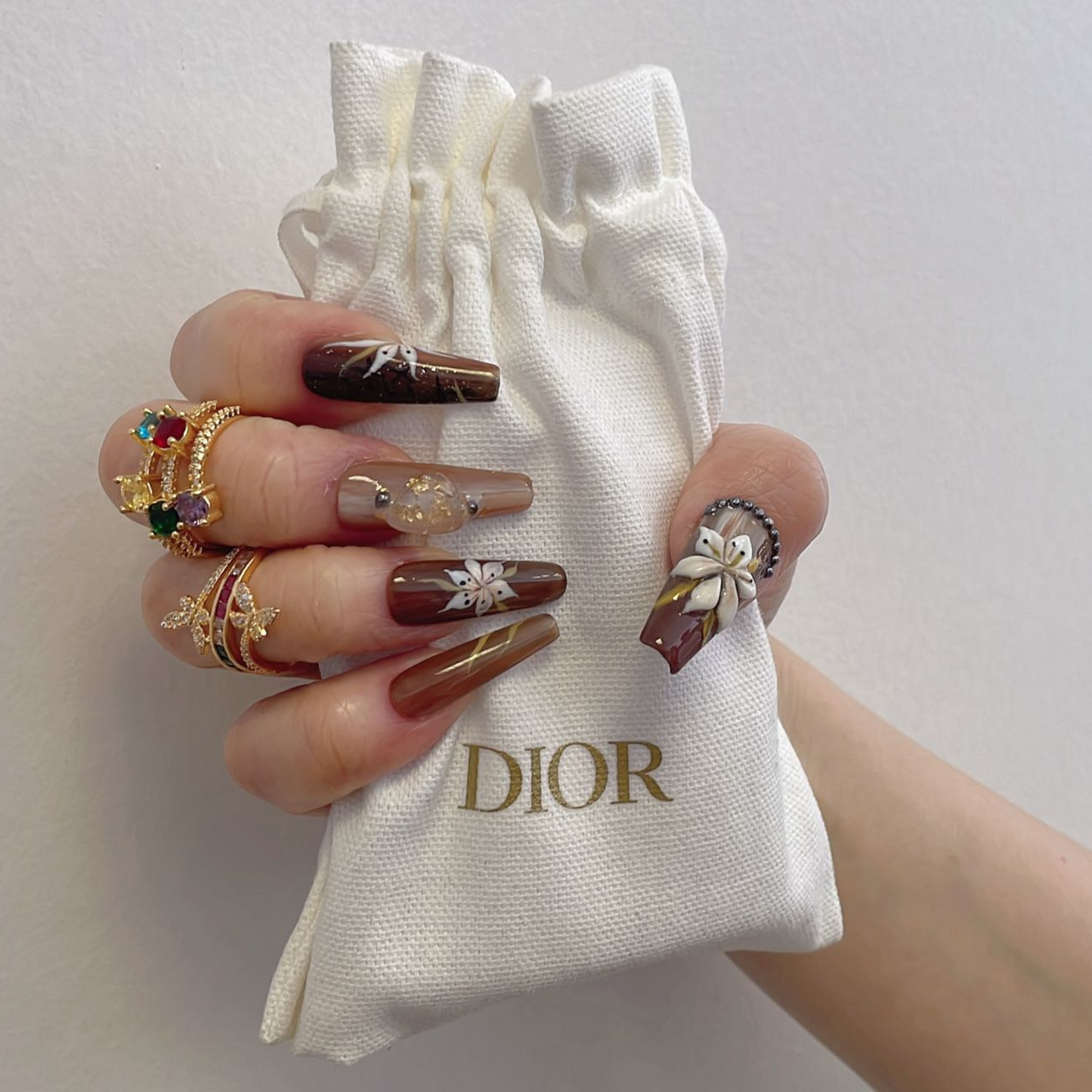Lily Love