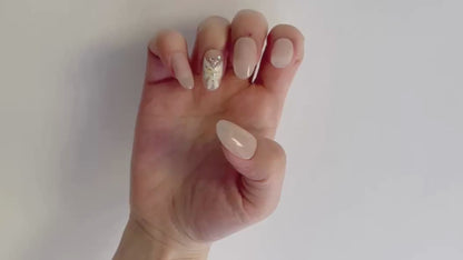 Classy Cream